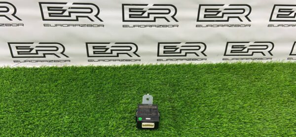 Блок управления парктрониками Hyundai Santa Fe TM