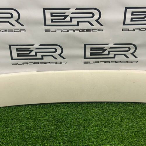 Обшивка салона задняя VW Passat B6