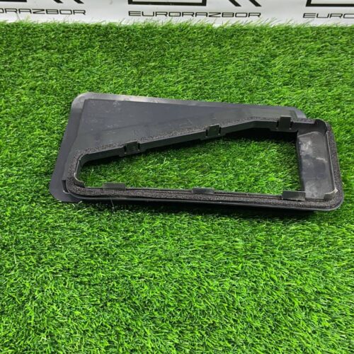 Воздуховод Jaguar F Pace X761 2.0D