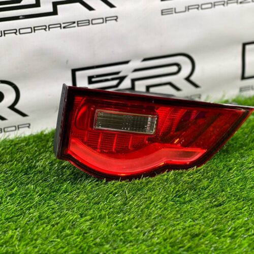 Фонарь в крышку багажника левый Jaguar F Pace