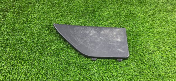 Обшивка багажника правая Kia Sorento