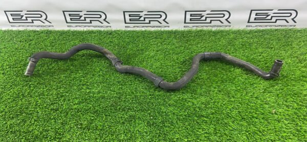 Патрубок охлаждения двигателя Jaguar F Pace x761 V