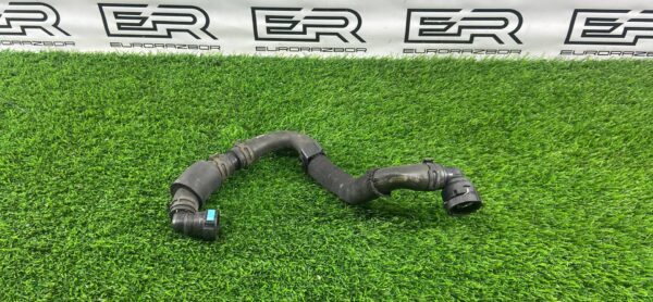 Патрубок охлаждения двигателя Jaguar F Pace x761 V