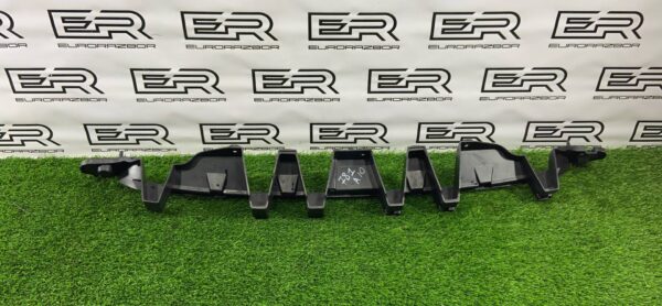 Кронштейн переднего бампера Jaguar F Pace X761