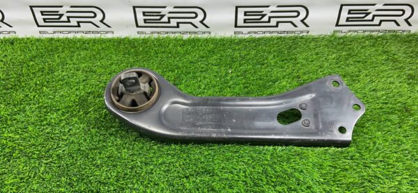 Рычаг задний левый Kia Sportage