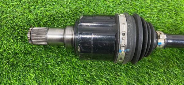 Привод передний левый для Kia Sportage