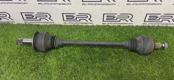 Привод задний Mercedes W205