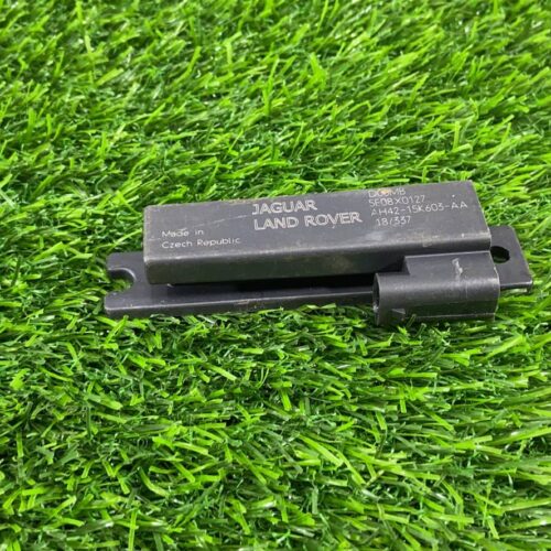 Антенна Jaguar F Pace