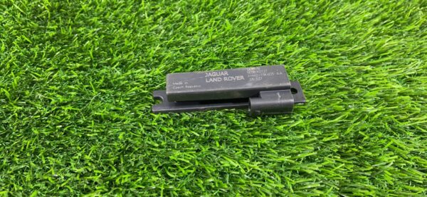 Антенна Jaguar F Pace