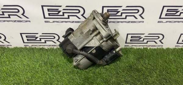 Стартер Toyota Hilux 8 рест