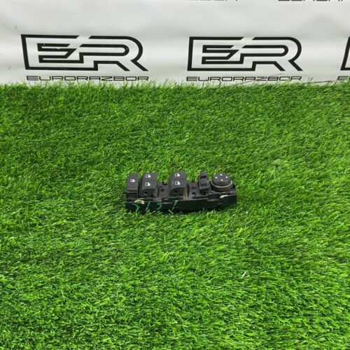 Блок управления стеклоподъемниками BMW F06 F12 F1