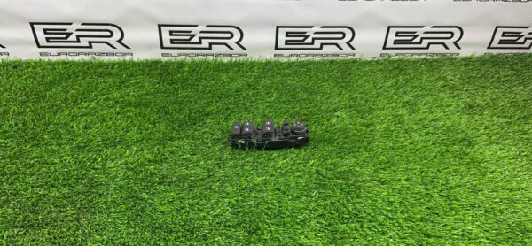 Блок управления стеклоподъемниками BMW F06 F12 F1