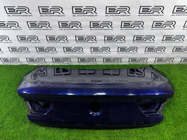 Крышка багажника BMW F06