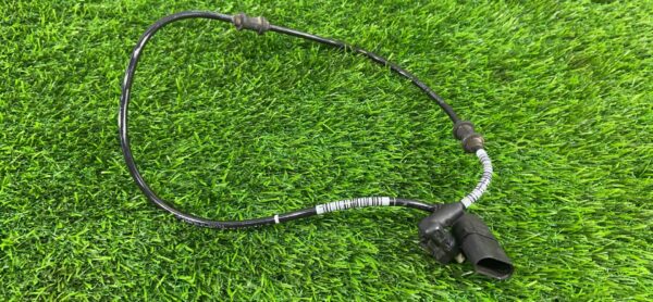 Датчик ABS задний левый для Mercedes E