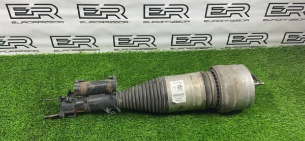 Пневмостойка передняя Mercedes W213 A2133202300