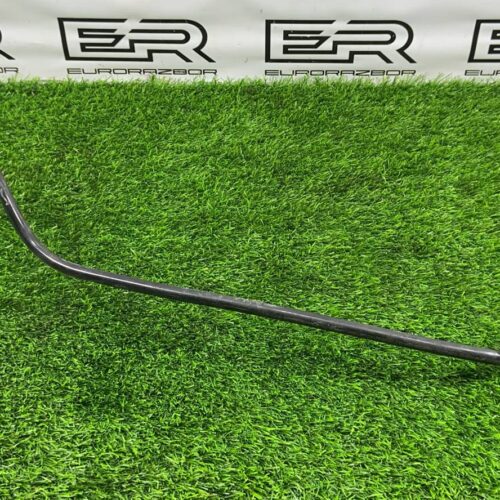 Вакуумная трубка Mercedes W213