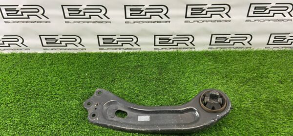 Рычаг задний правый Hyundai santa fe