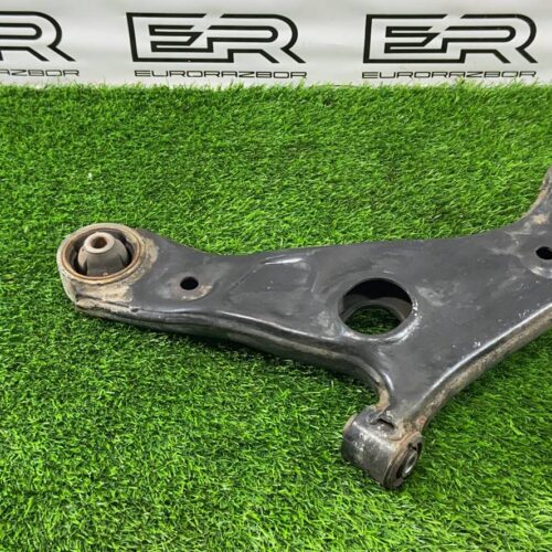 Рычаг передний правый Hyundai Santa Fe TM