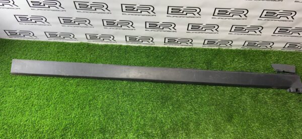 Накладка порога правая jaguar F Pace