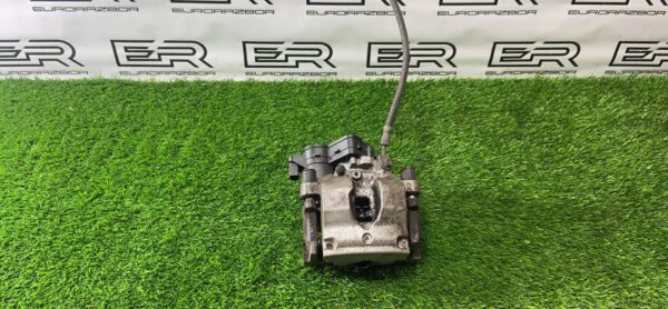 Суппорт задний левый Mercedes X253