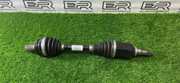 Полуось передняя правый Mercedes GLC X253