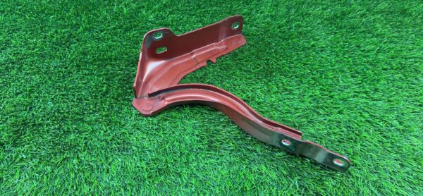 Петля капота правая Hyundai Santa Fe