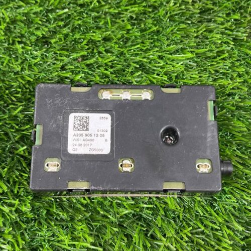 Антенна Mercedes W205 X253