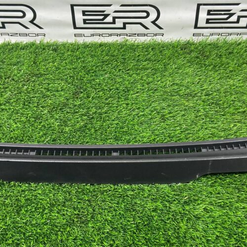 Накладка декоративная Mercedes GLC X253/C253