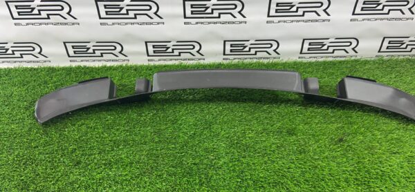 Накладка крышки багажника Mercedes GLC