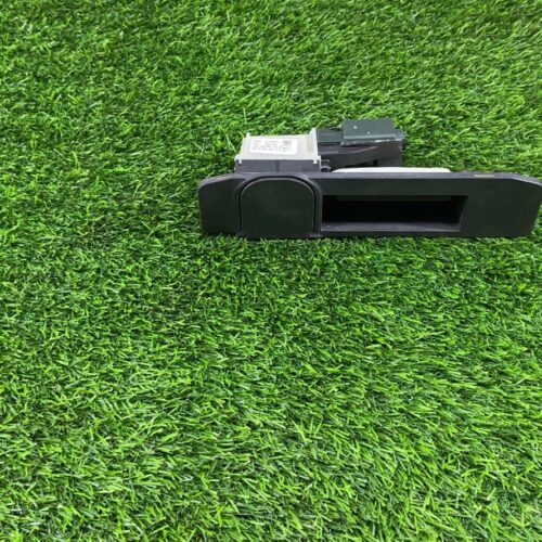 Ручка открывания багажника для Mercedes GLC X253