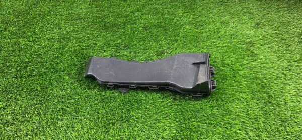 Водосток капота левый