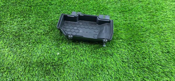 Крышка блока предохранителей Mercedes GLC