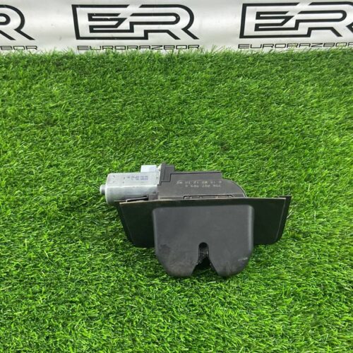 Замок багажника Porsche Macan GTS 95B