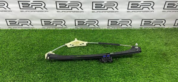 Стеклоподъемник Porsche Macan 95B