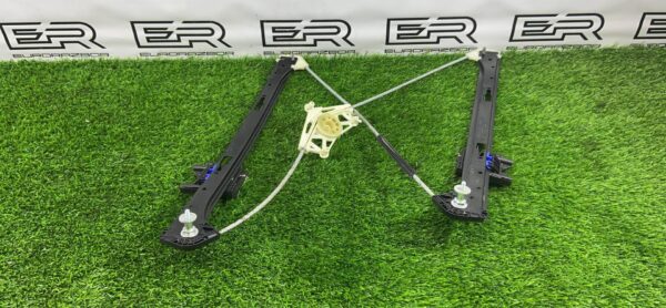 Стеклоподъемник Porsche Macan 95B