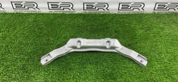 Кронштейн (крепление) радиатора Mercedes Benz C292