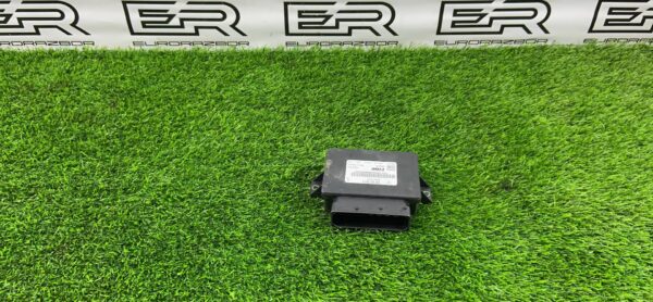 Блок управления ручником Porsche Macan 95B
