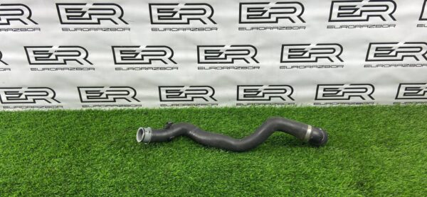 Патрубок радиатора Mercedes E W213/S213