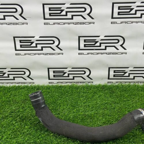 Патрубок охлаждения Porsche Macan GTS 95B