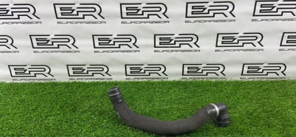 Патрубок охлаждения Porsche Macan GTS 95B