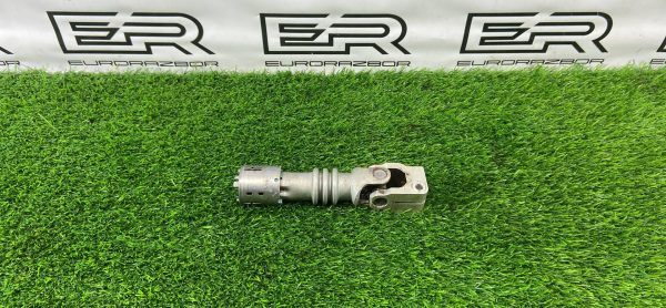 Рулевой кардан Mercedes W205 W213 A2054620378