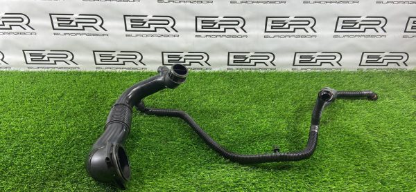 Патрубок воздушного фильтра Porsche Macan 95B