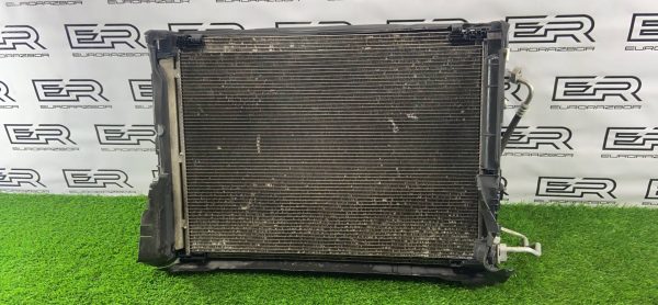 Кассета радиаторов Mercedes W213 350d