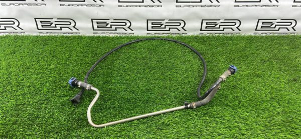 Вакуумная трубка Jaguar F Pace