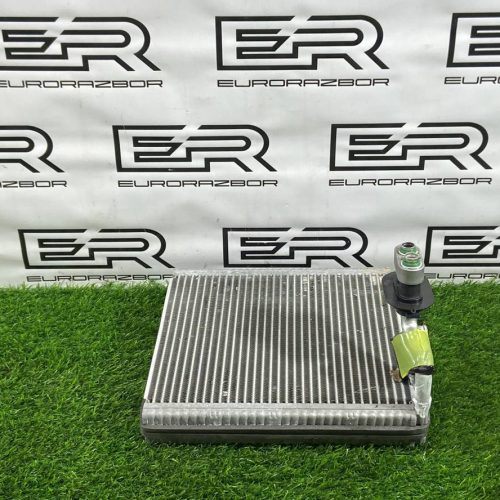 Испаритель кондиционера Mercedes W213