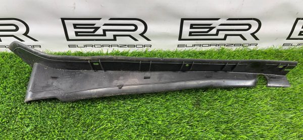 Уплотнитель крыла правый BMW 4 F32/F33/F36