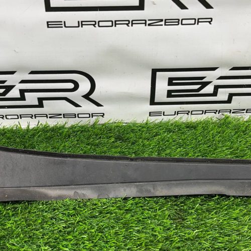 Уплотнитель крыла левый BMW 4 F32/F33/F36