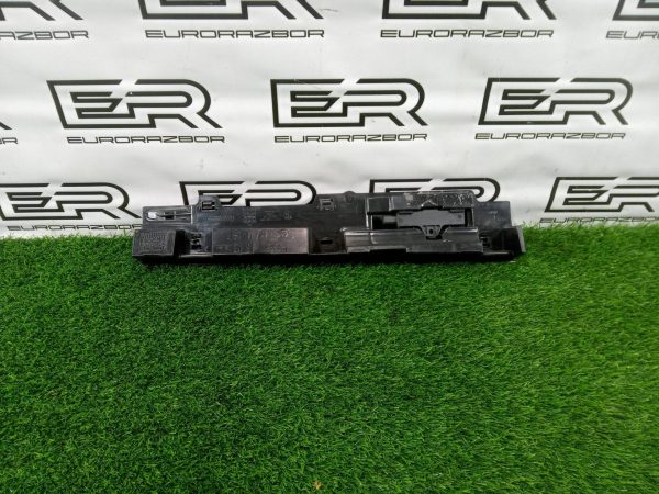 Кронштейн порога правый BMW 4 F32/F33/F36