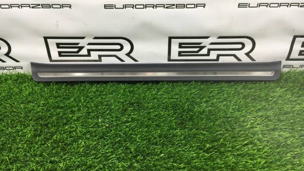 Накладка порога левая Kia Stinger 1 CK