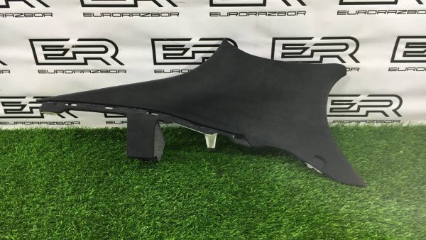 Обшивка стойки Kia Stinger 1 CK